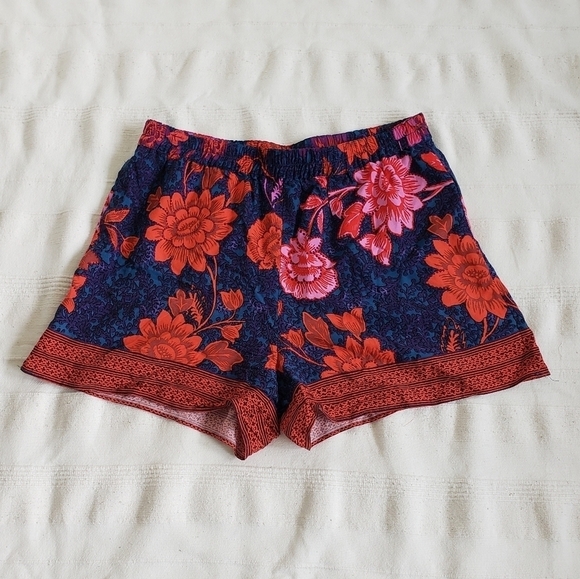 ANTHROPOLOGIE ett:twa Shorts Red Floral Wynnewood Elastic Waist size Small - Picture 9 of 12